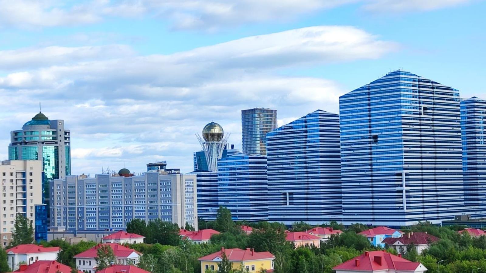 Apartment 124 центр,на 1-8 человек,2 спальни гостиная кухня 3 кровати раскладной диван 2 кондиционера